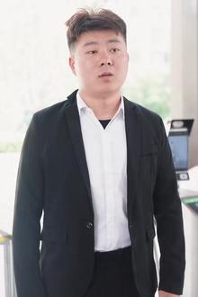 拽妈携崽归来（一胎三宝，神秘爹地竟是大佬）